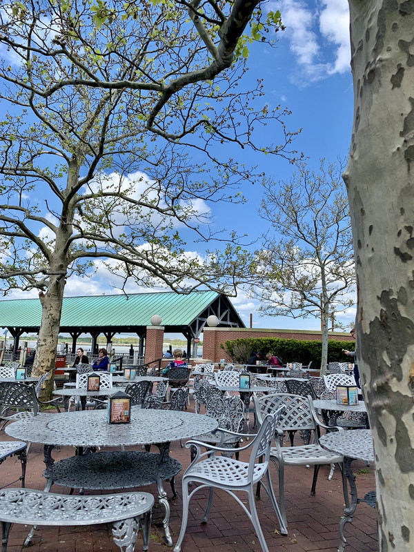 00891504-5EBE-43D5-AB41-D49F0733A0BE