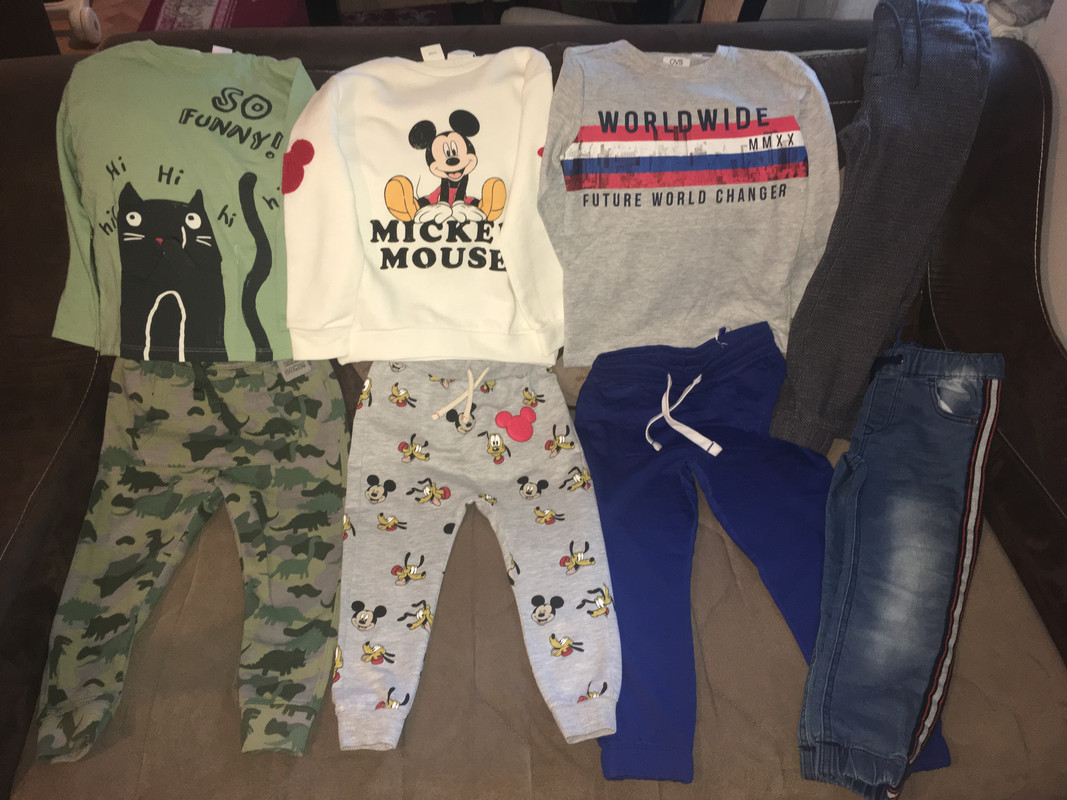 F88EF9C1-41C5-4293-AB64-B4E20F0CAC27