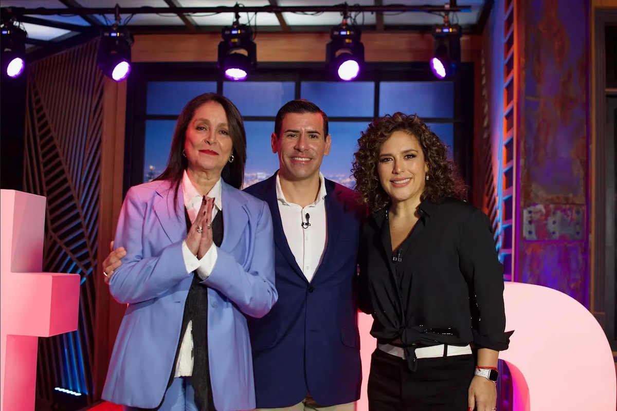 Daniela Romo y Angélica Vale, madrinas de los 30 años del canal tlnovelas