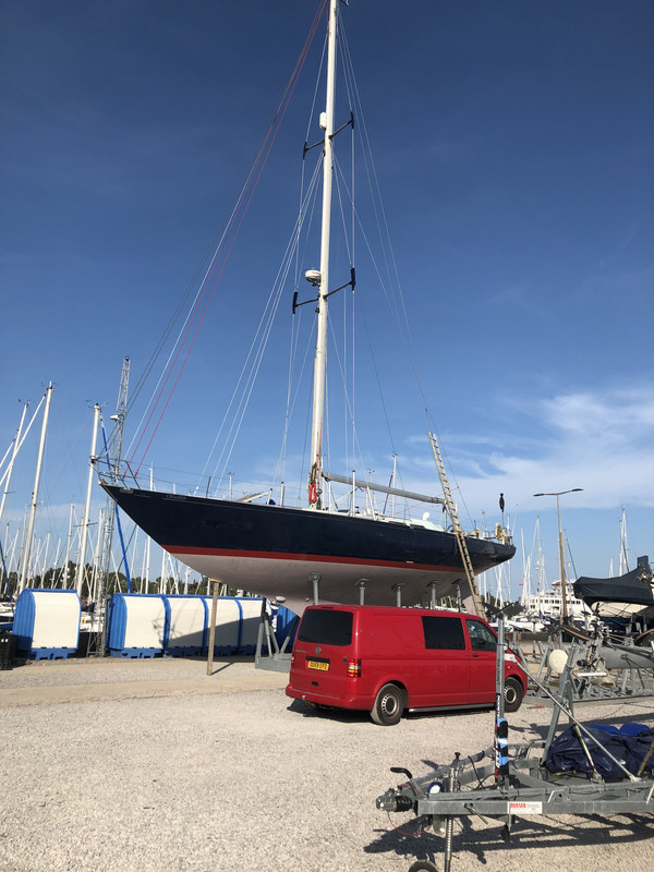 ECF0720F-7B77-42B5-8863-12A42115DBA4