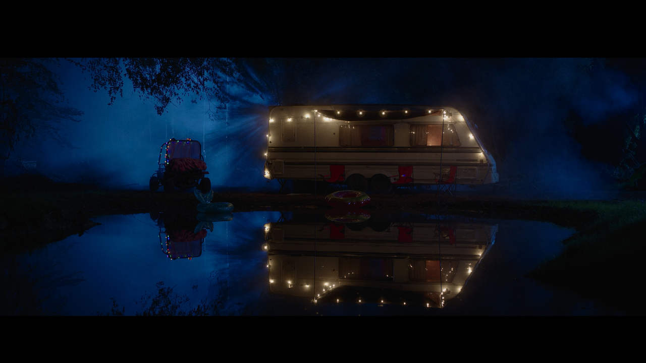 mpv-shot_Winnie.the.Pooh.Blood.and.Honey.2.2024.2160p.UHD.BDREMUX.DV.HDR.HEVC-Нечипорук_00_03_20_000