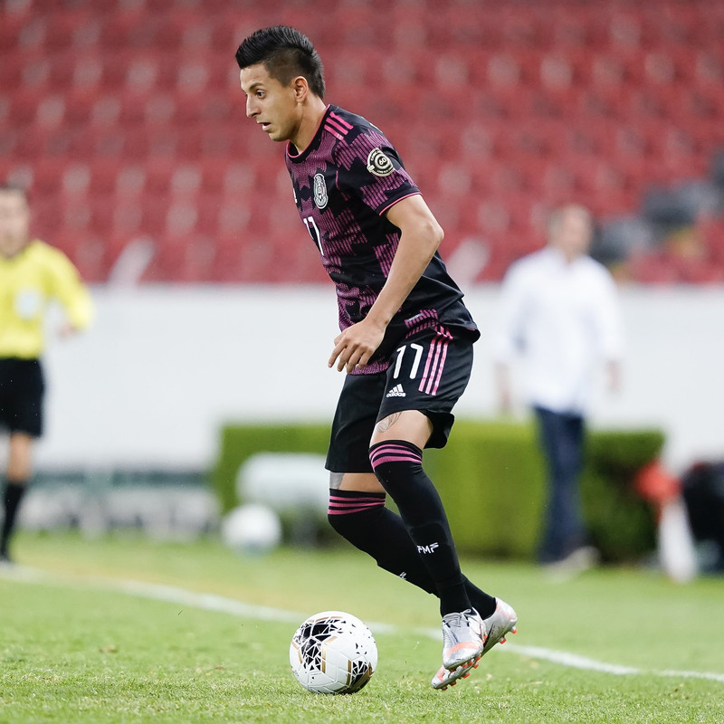 Rodolfo Pizarro causa baja de la Selección Mexicana; Alvarado tomará su lugar