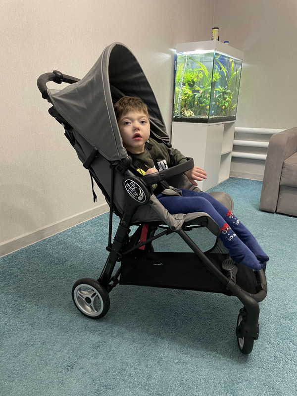 3DD8BD46-F64F-4F39-B907-80CC5C3CFF5D