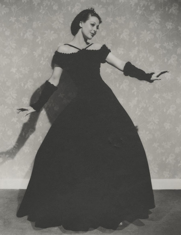 loretta_young_c02