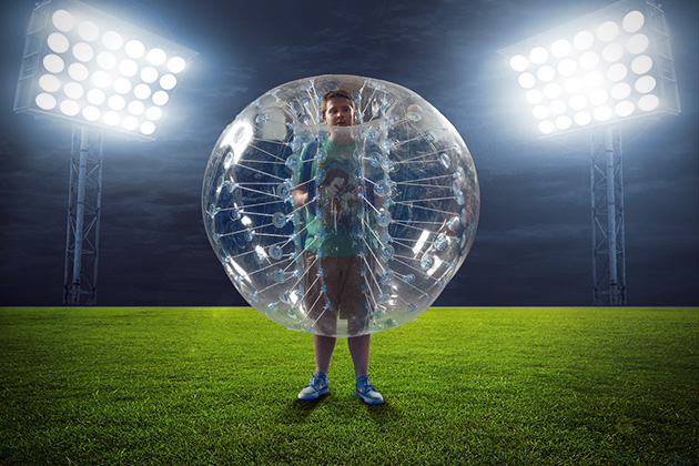 Bumperball-Plastic-Bubble-Suit-2.jpg