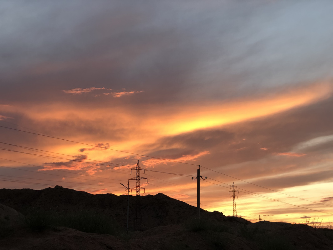 Закат. Каджи-Сай, Иссык-Куль, Кыргызстан.