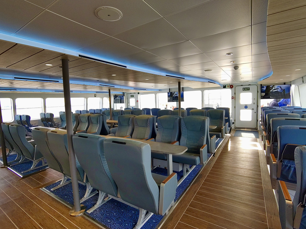 38EC03F2-22E3-4EEC-B726-F533195BB69F_1_201_a