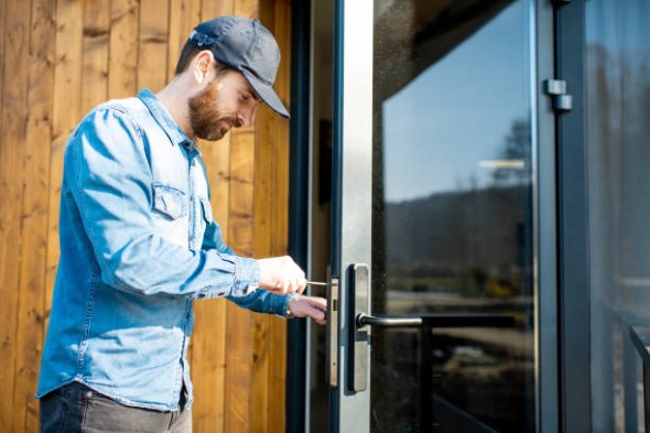 24 hour locksmith in Edmonton