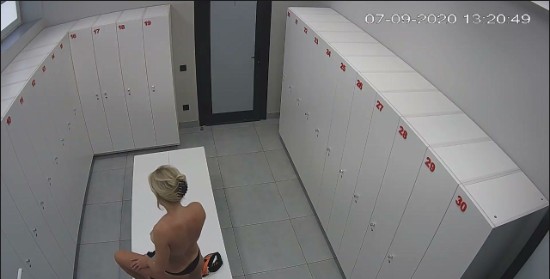 [Image: Voyeur58985121223.jpg]