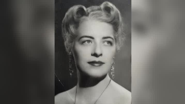 [Image: 8riwzr75m4ss.jpg]