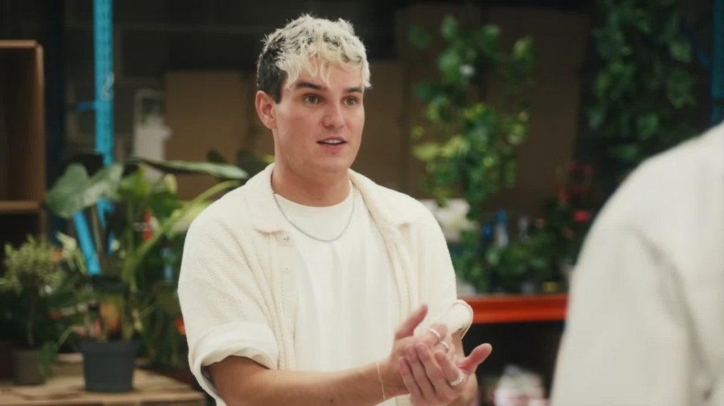 [Image: d8hc256rmupu.jpg]