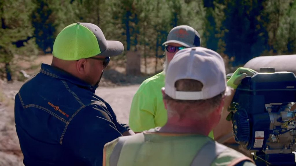 Gold Rush Mine Rescue with Freddy and Juan S03E10 | [1080p] (x265) 99o7quhmhv6l
