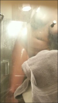 [Image: Voyeur30285135217.jpg]