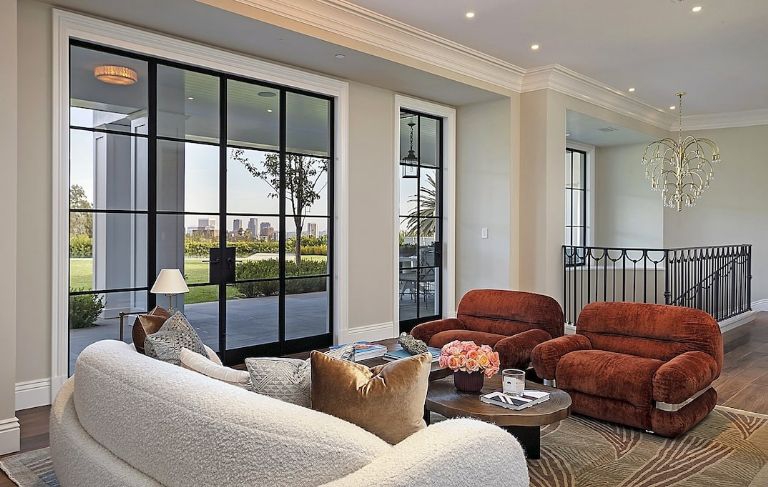 Así luce la mansión donde vivirán muy felices Jennifer Lopez y Ben Affleck