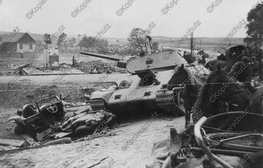 Т-34 обр.1941, БТ-7 обр.1937 и БТ-7 обр.1935 (СССР) потерянный 6 МК Беларусь Зельва (31)