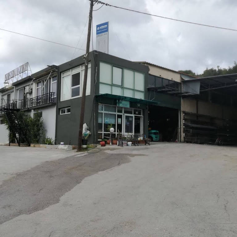 ΖΗΤΑ ΠΡΟΣΩΠΙΚΟ Η ΣΠΕΣΙΑΛ