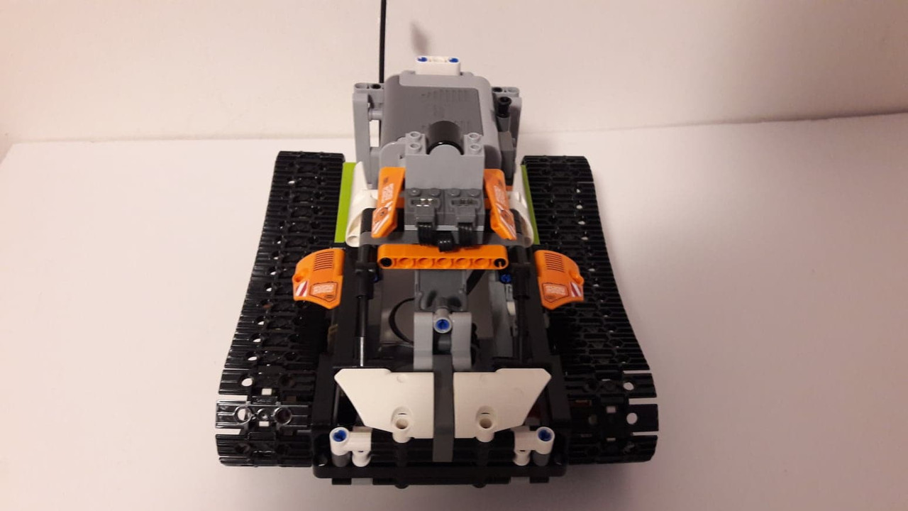 44324864_694906677561088_2356697844359888896_n