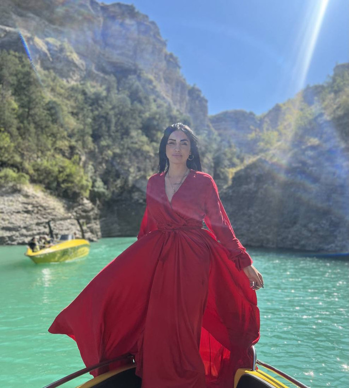 79A8CC53 A6F4 4338 A845 F29C6A20C056