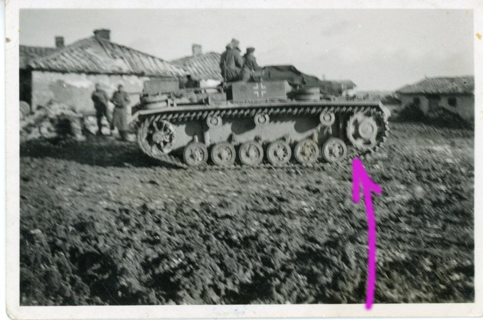 StuG Sturmgeschütz Russland Panzer Tank Vormarsc