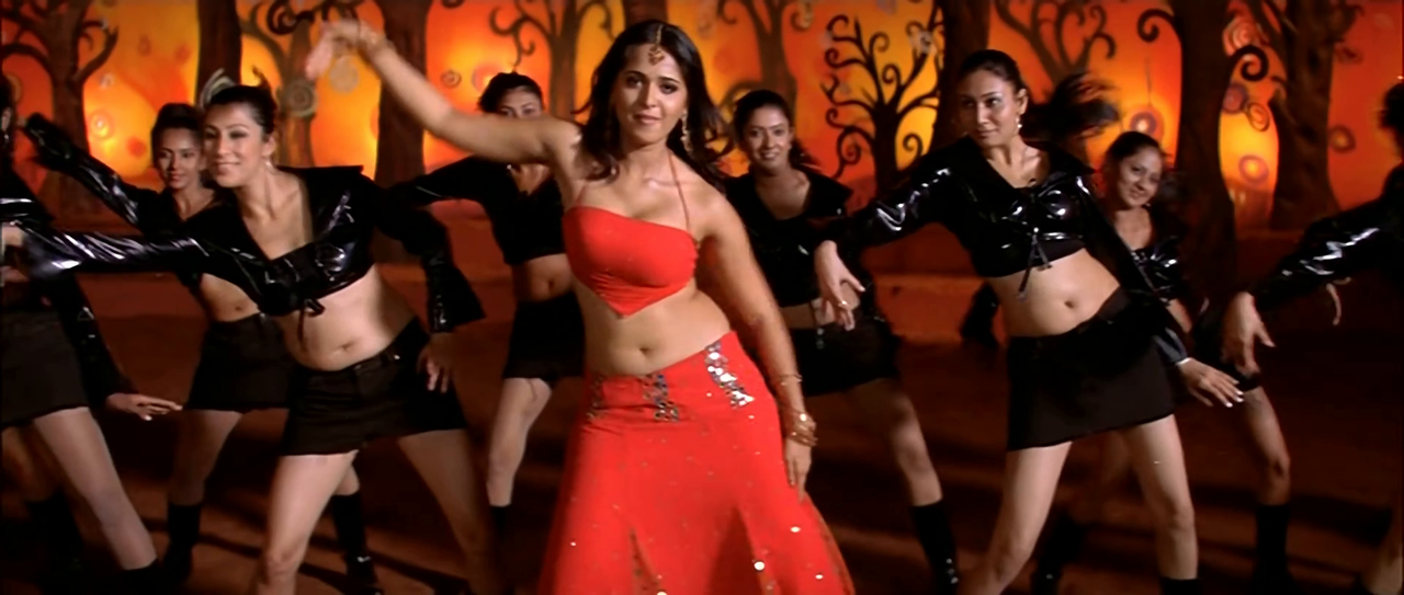 Anushka Shetty -Sukku Sukku 4K Video Song from Lakshyam2025-04-25 12-24-05-045-29