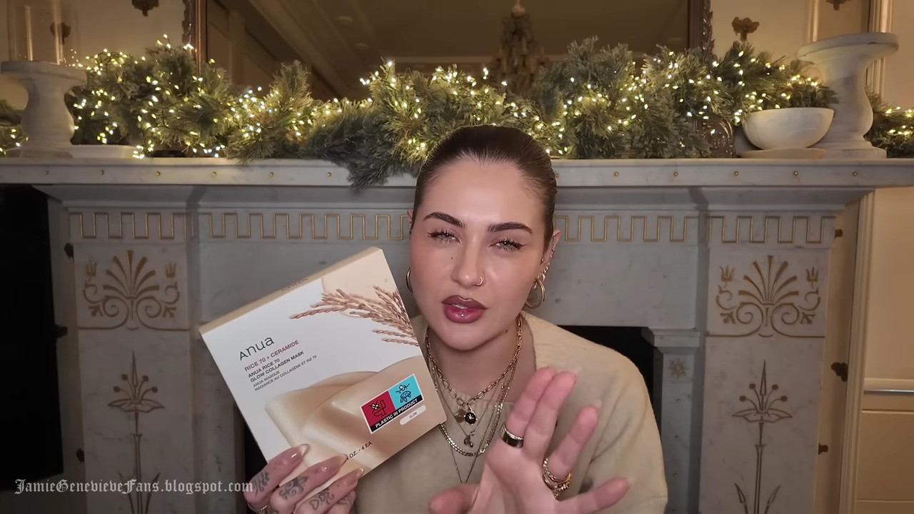 CURRENT FAVES beauty home books (a cool girl gift guide) (010116)2025 12 21 21 40 06