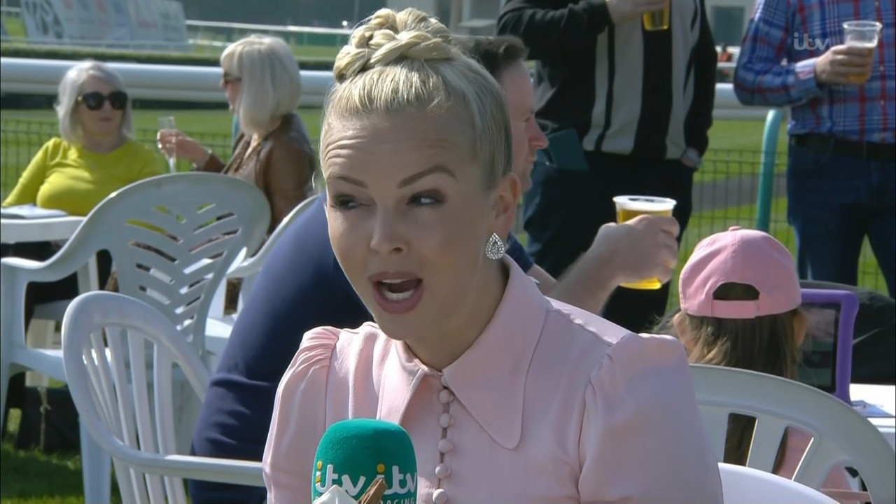 ITV Racing Live from Doncaster_20220326_13001600.ts_snapshot_00.03.09.520