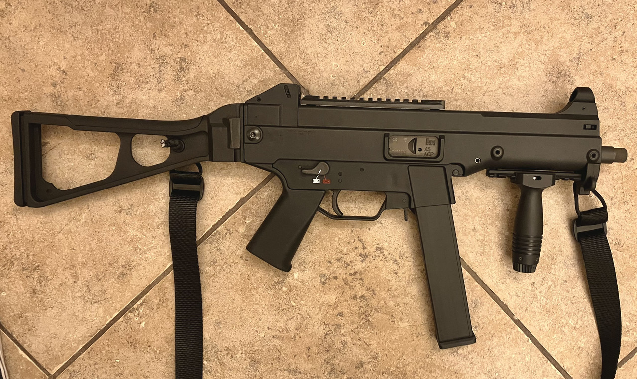 68FFD9A3 F8CF 49F9 8FED 1C4735AE67E5