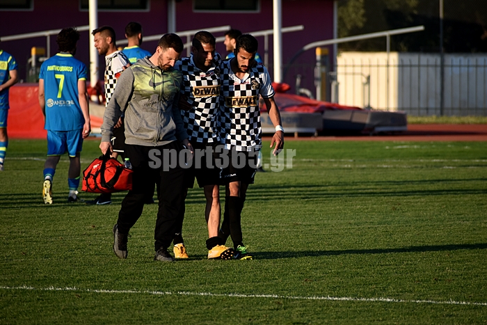 , &Tau;&epsilon;&lambda;&iota;&kappa;ό&sigmaf; &Kappa;&upsilon;&pi;έ&lambda;&lambda;&omicron;&upsilon; &Mu;&epsilon;&sigma;&sigma;&eta;&nu;ί&alpha;&sigmaf;: &Phi;&omega;&tau;&omicron;&rho;&epsilon;&pi;&omicron;&rho;&tau;ά&zeta; &alpha;&pi;&omicron; &tau;&eta;&nu; &Pi;&alpha;&rho;&alpha;&lambda;ί&alpha;
