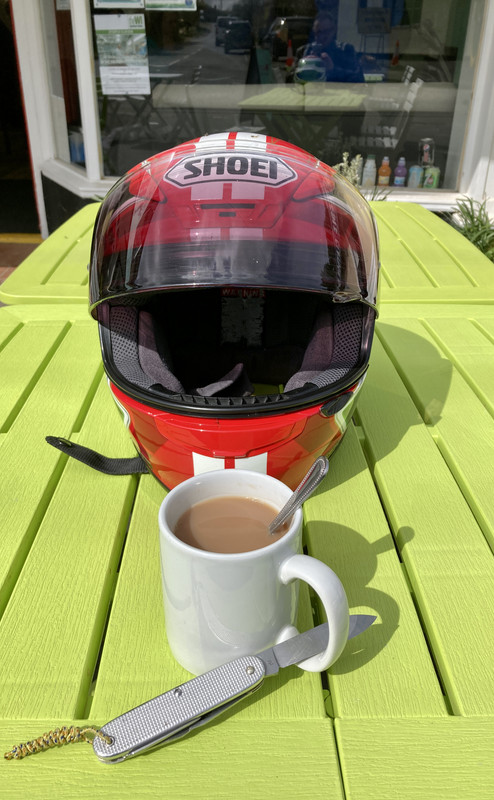 CFD6409E-128E-4BFD-9D87-F3F6E83FA342