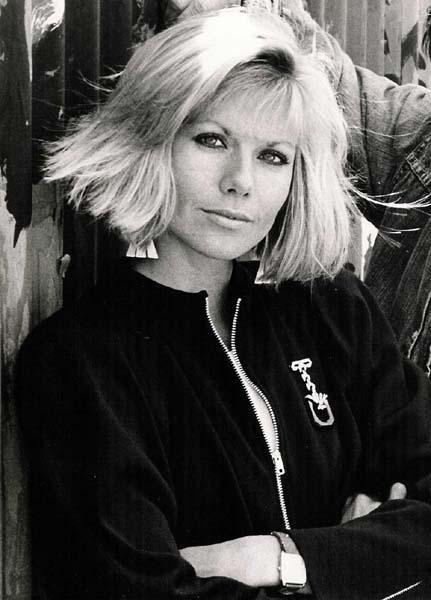 glynis_barber_90