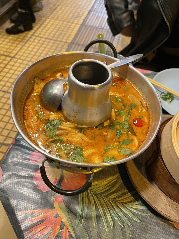 FBD84F84-9DC0-4BD4-8851-0D95494FF14C