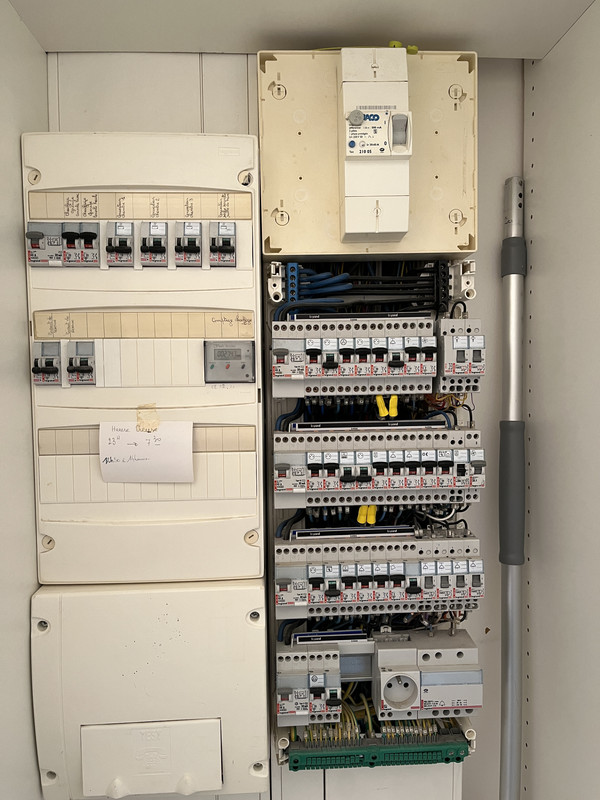 F47CB75B-A2B7-4641-AED8-740E4B5EFD9C