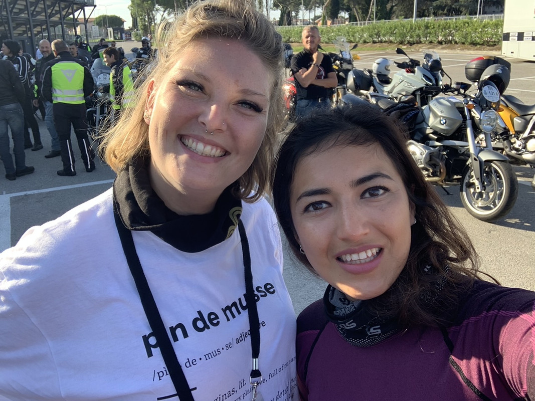 B4CAFC8F-727B-40E4-9A7F-66AEE7B7DF1B