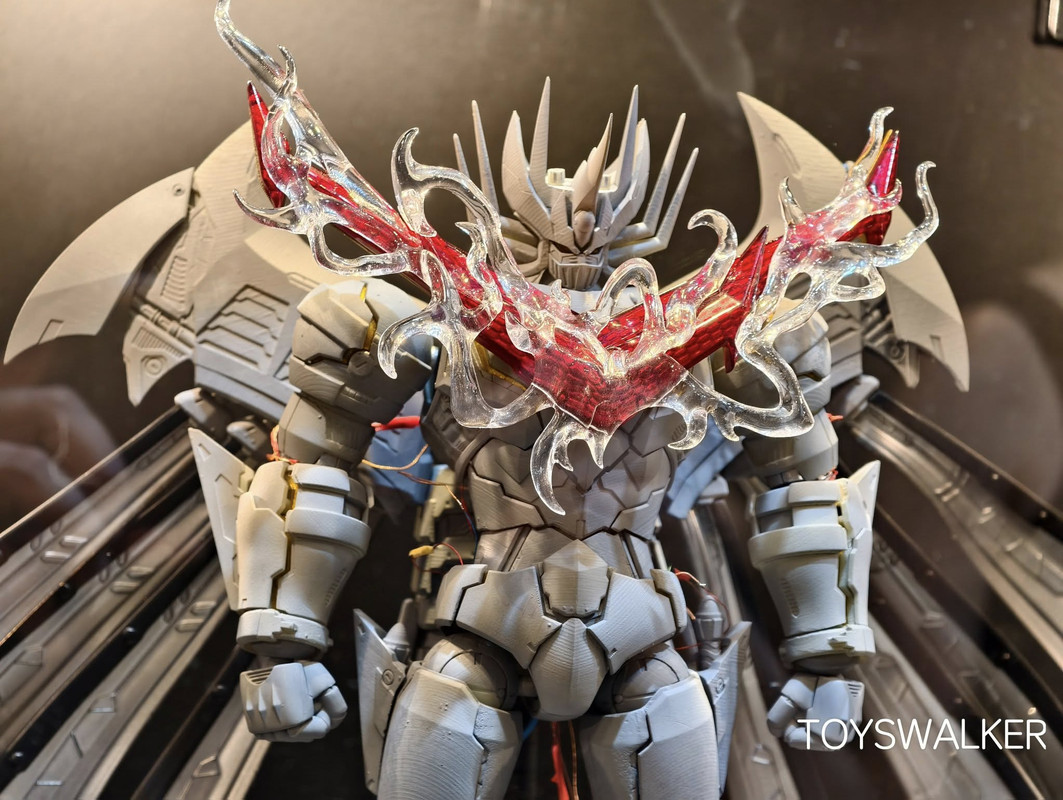 SkyXStudio Mazin Emperor G | Robot-Japan