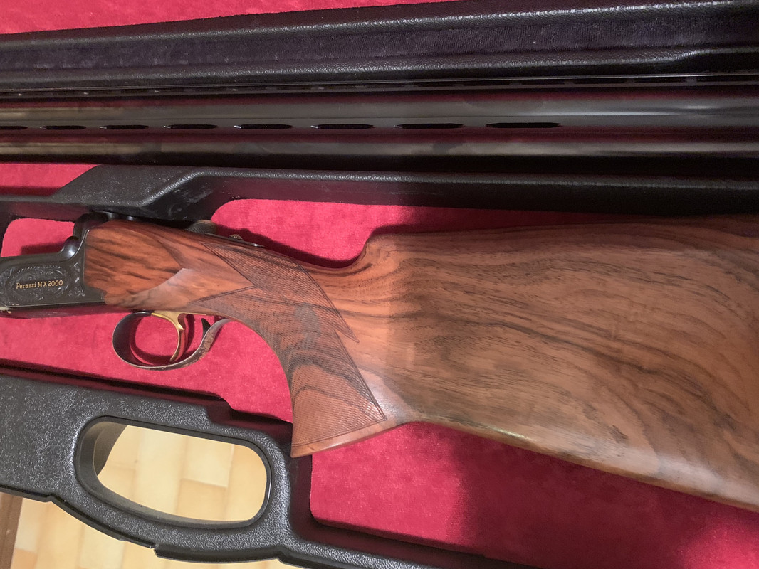 2C4CB3F6-2AB8-4A8B-973C-CE71A45DFFF3