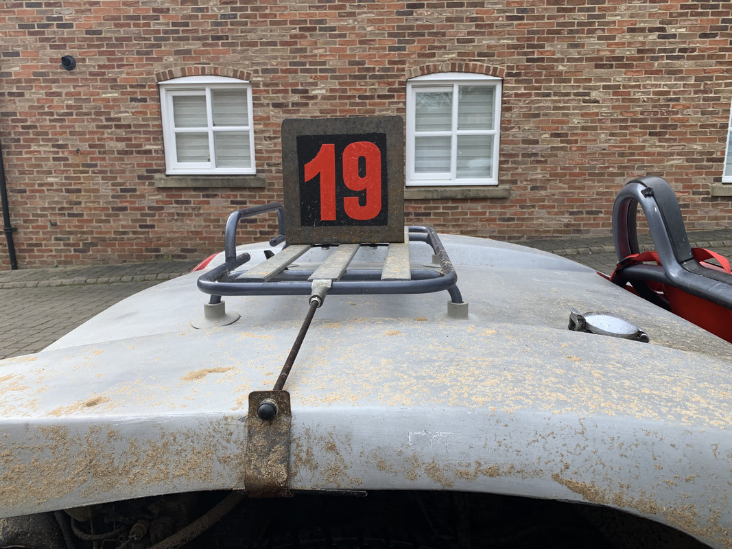 33DAD92C-8476-440C-82F3-6003C873749F