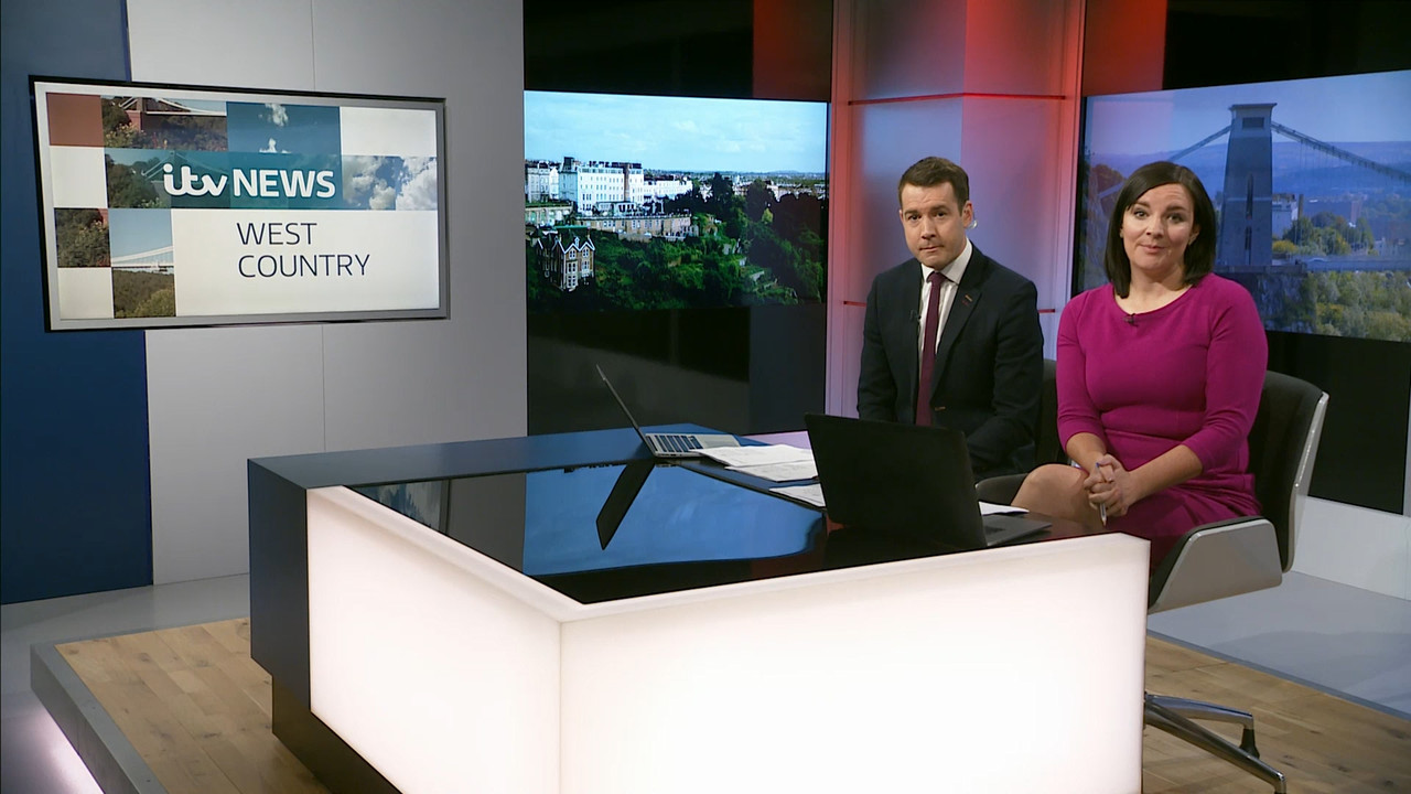 ITV News London 2022_04_28_18_00_00 - 1.ts_snapshot_20.30.232