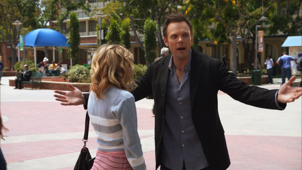 Community - S01E03 - Introduction to Film (1080p