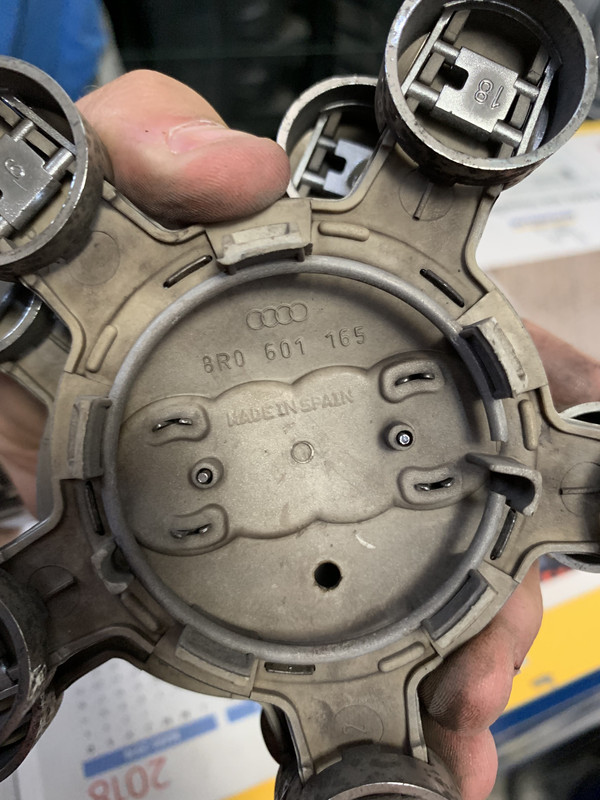 624ADD5F-048B-4E13-96B3-A430E175F462