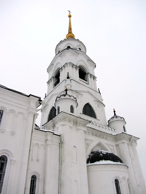 Новогодний Владимир - маленький снежный фоторассказ (+ Боголюбово и храм Покрова на Нерли)