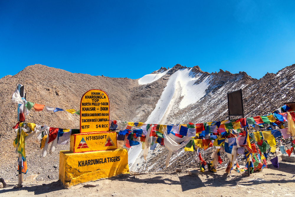 Khardung La, Leh: How To Reach, Best Time & Tips