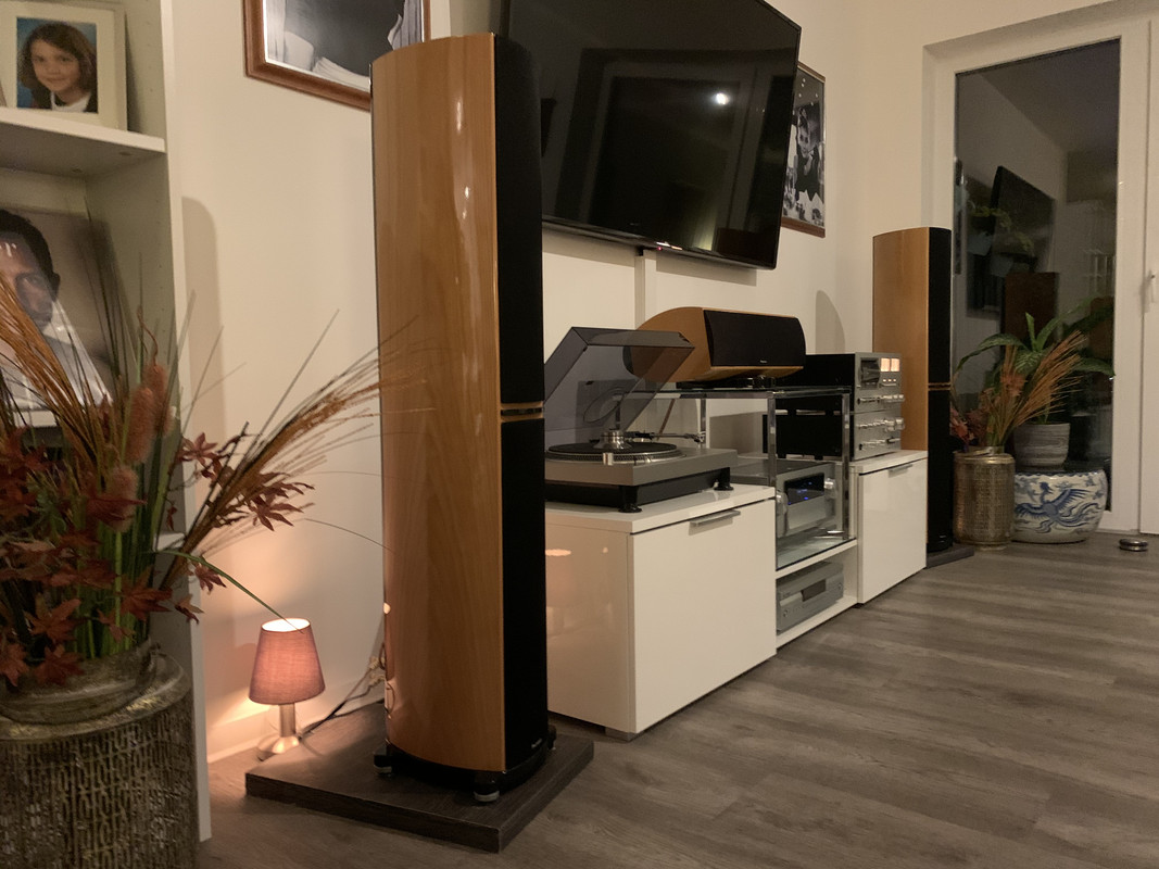 D63DD0D1-3E3A-4A05-B626-9C480A6E163A