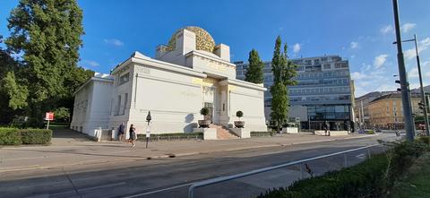 Viena: La ciudad de la música, de las artes y de los sueños - Blogs de Austria - Dia 1: Museo Sisí, biblioteca nacional, Opera y Free tour (65)