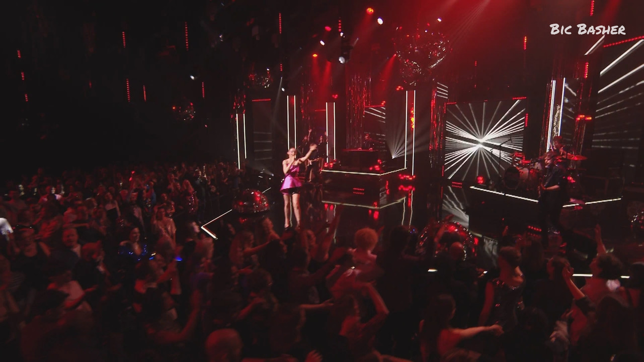 Sophie Ellis-Bextors New Years Eve Disco_20241231_23300000.ts_snapshot_20.08.757