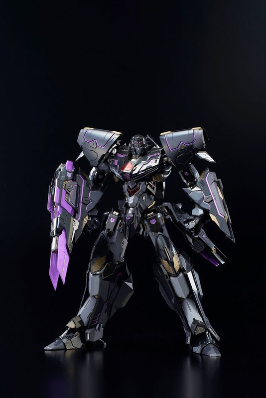 Flame-Toys-Kuro-Kara-Kuri-Megatron-06