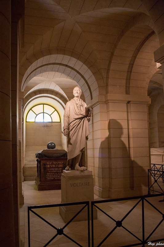 Paris_September_2016_IMGL0321_(29721156992)