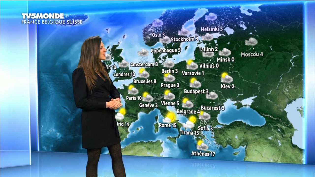 Daniela Prepeliuc 291120.mp4_snapshot_00.23_[2020.11.29_18.51.33]