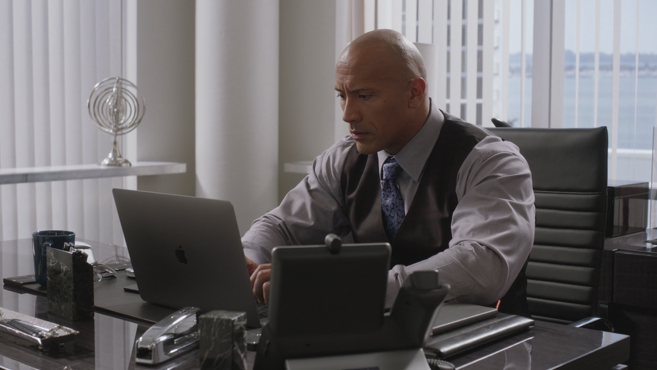 Ballers.2015.3X01.ITA.ENG.1080p.BDMux.X264-Morpheus.mkv_snapshot