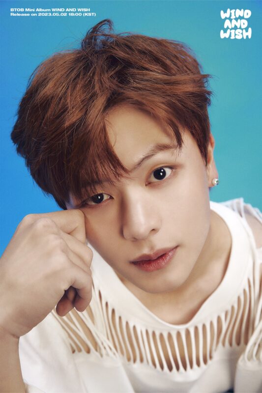 YOOK-SUNGJAE-533x800.jpg