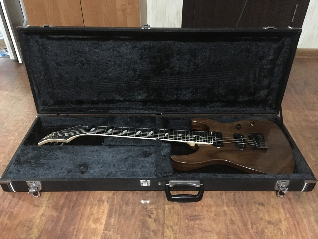 B52B9325-87F7-4C5D-B137-FC4504E0693B